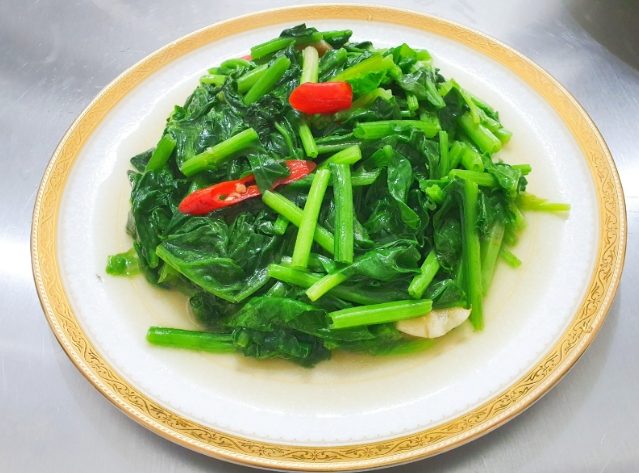 炒菠菜 炒菠菜