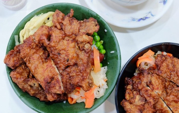 黑肉麵 黑肉麵