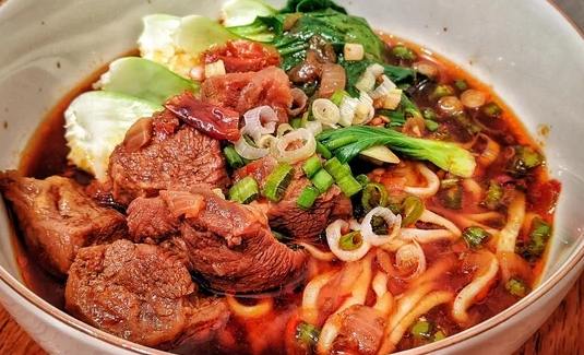 新營牛肉麵 新營牛肉麵