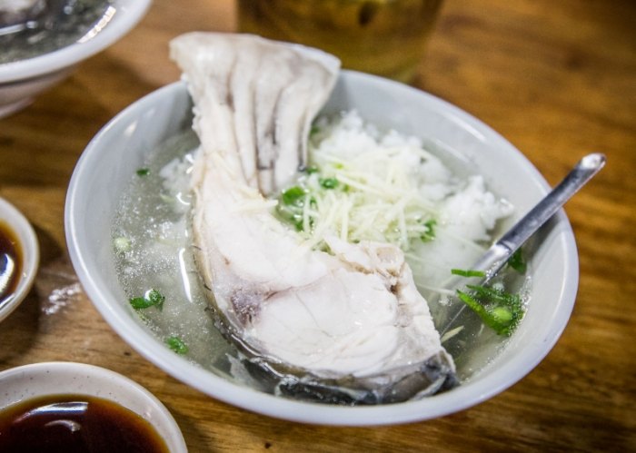 嘉義草魚湯