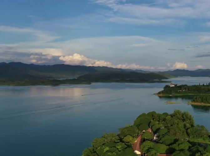 碧湖 碧湖