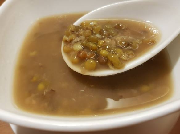 煮綠豆湯