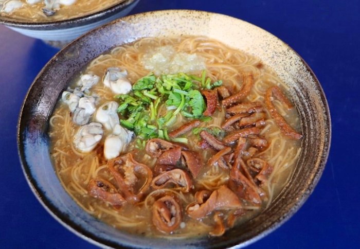 大腸蚵仔麵線 大腸蚵仔麵線