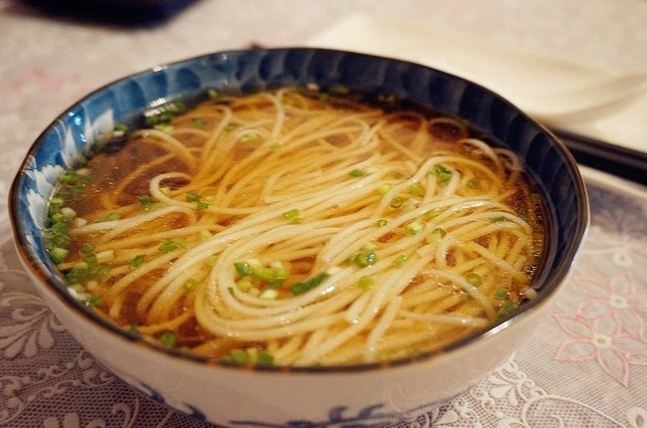 陽春麵 陽春麵