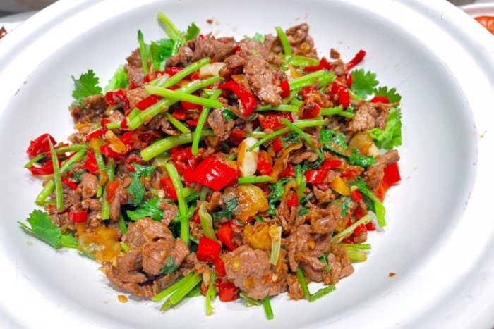 炒牛肉 炒牛肉
