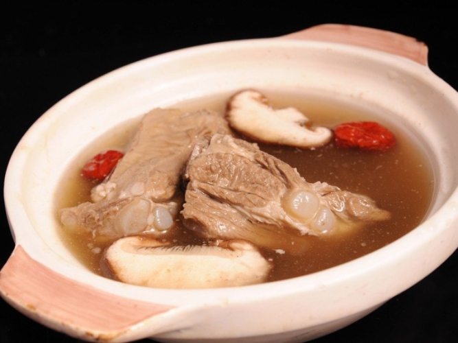 肉骨茶麵