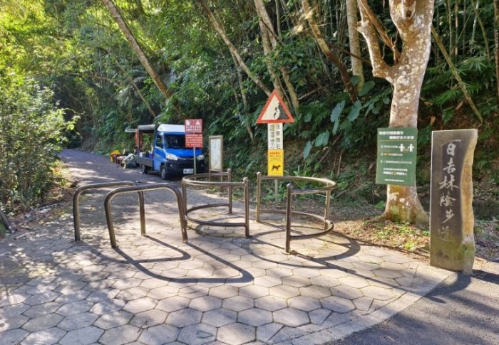 百吉林蔭步道 百吉林蔭步道