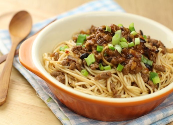 牛肉拌麵 牛肉拌麵