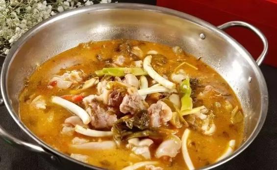 酸菜湯 酸菜湯