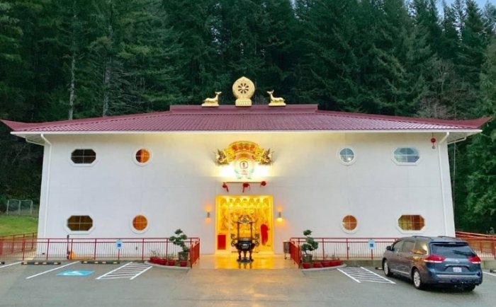 台灣雷藏寺 台灣雷藏寺