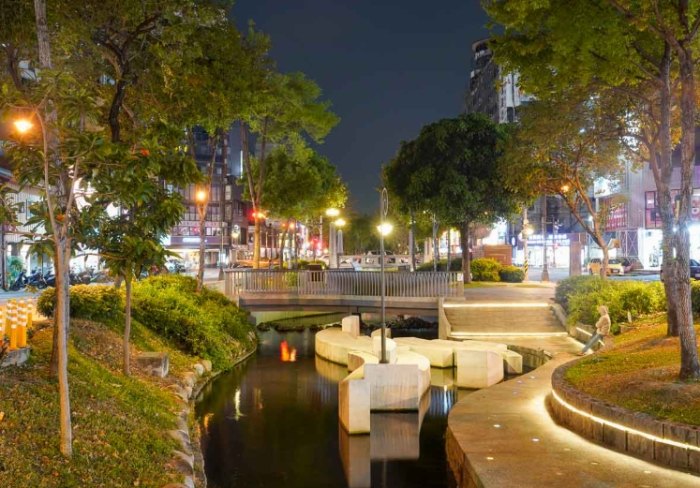 台中車站附近旅館
