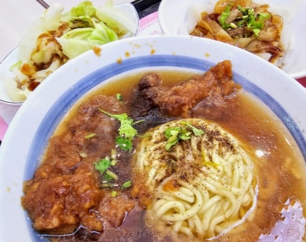 清水排骨酥麵 清水排骨酥麵