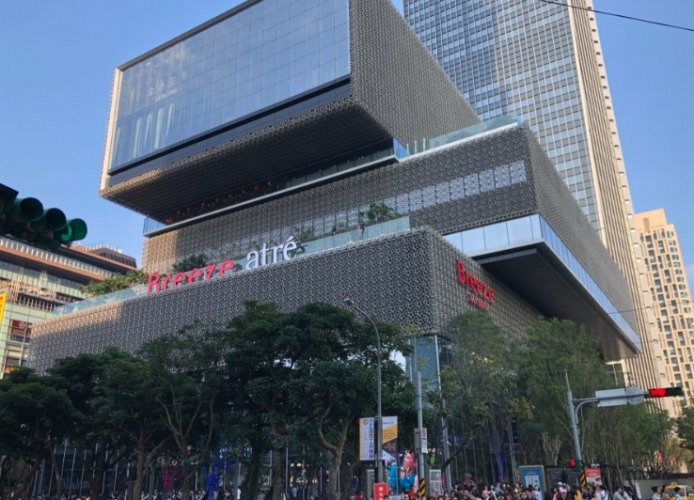 台北微風廣場 台北微風廣場