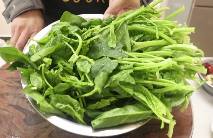 菠菜可以炒什麼 菠菜可以炒什麼