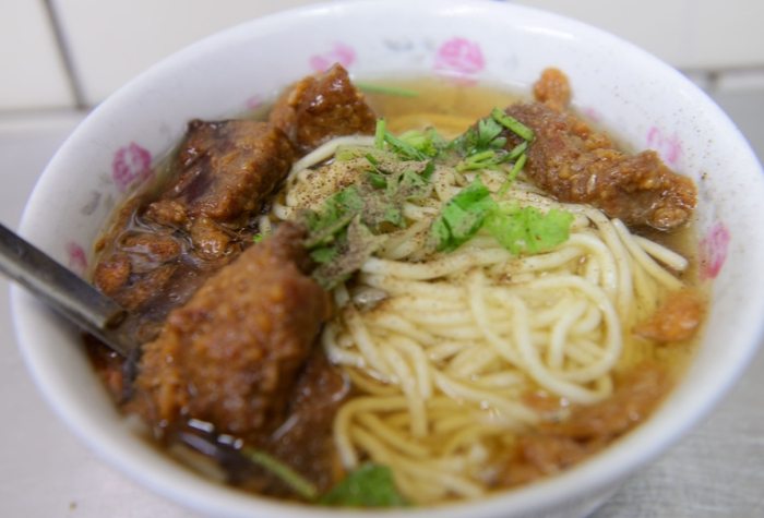 清水排骨酥麵 清水排骨酥麵