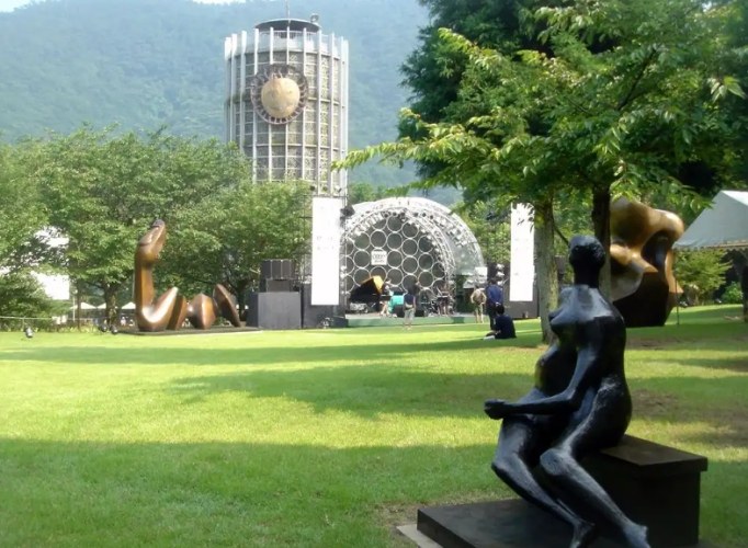 箱根雕刻森林美術館