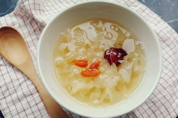 銀耳湯 銀耳湯