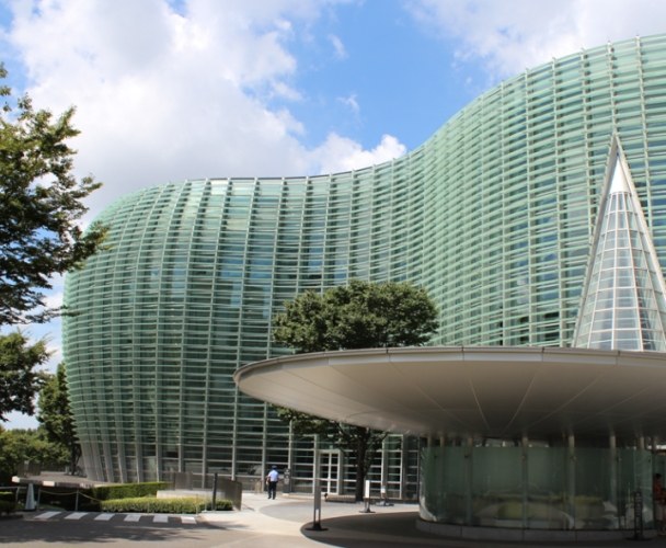 国立新美術館 国立新美術館