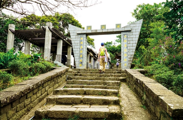 硬漢嶺步道 硬漢嶺步道