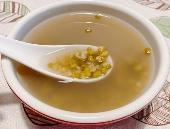 煮綠豆湯