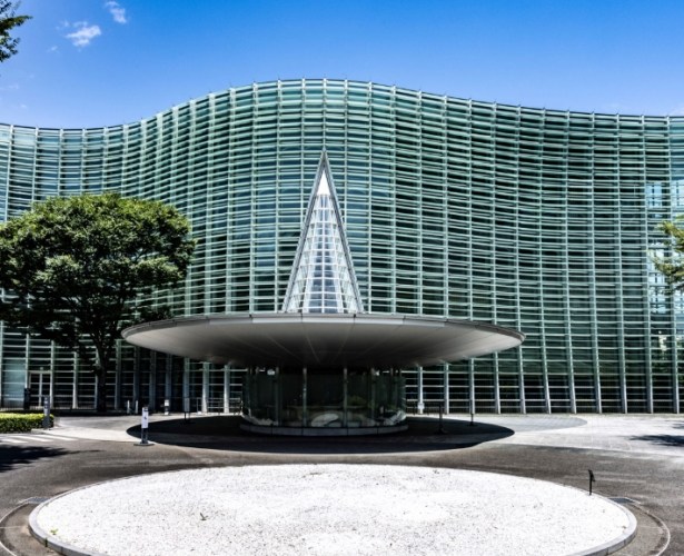 国立新美術館 国立新美術館