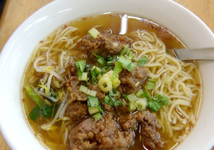 清水排骨麵 清水排骨麵
