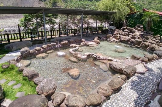芳晨溫泉渡假村 芳晨溫泉渡假村