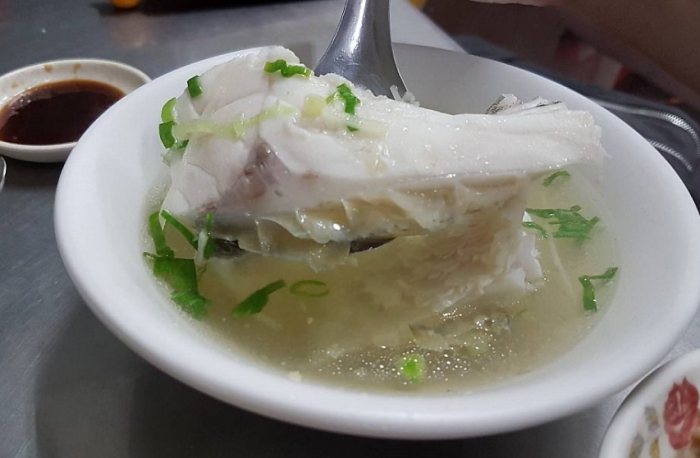 嘉義草魚湯