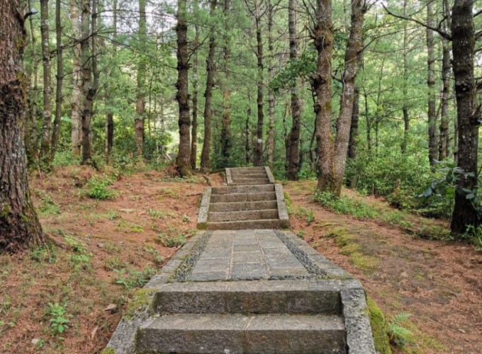 獅頭山牌樓登山步道 獅頭山牌樓登山步道