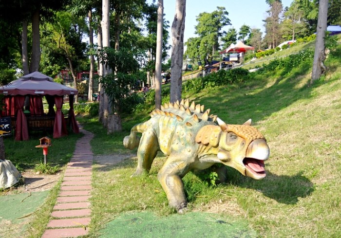 百果山探索樂園 百果山探索樂園