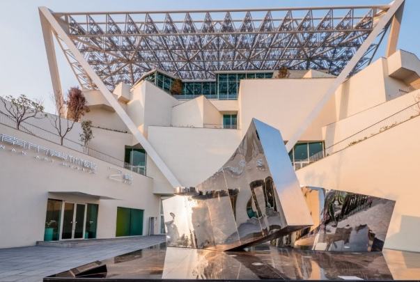 台南市美術館二館 台南市美術館二館