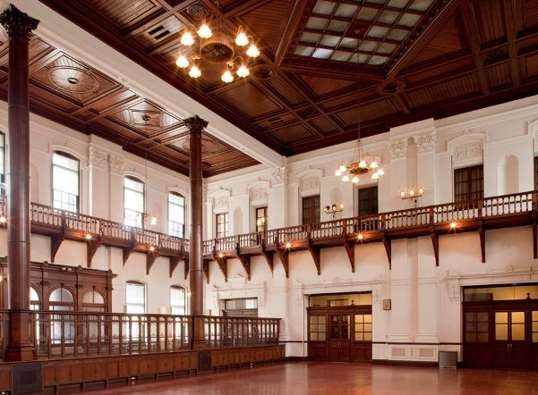 京都文化博物館