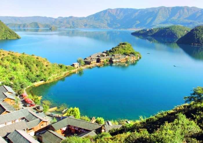 瀘沽湖 瀘沽湖