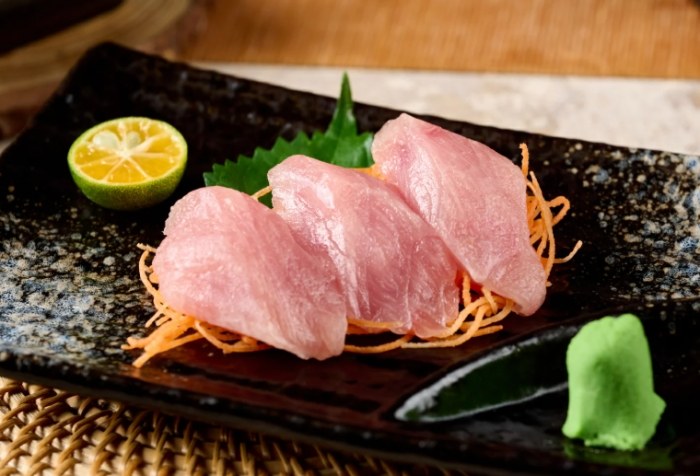 旗魚生魚片 旗魚生魚片