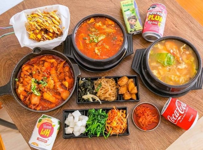 新營家樂福美食街 新營家樂福美食街
