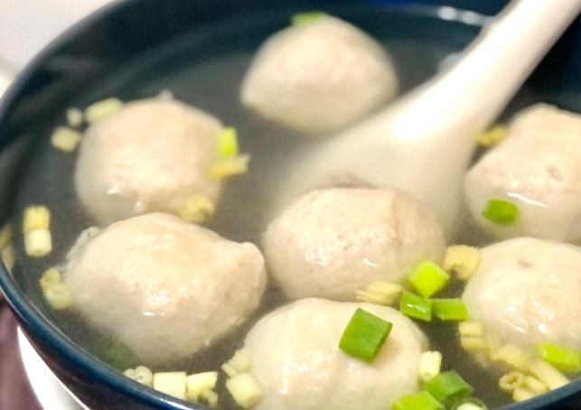 虱目魚丸 虱目魚丸