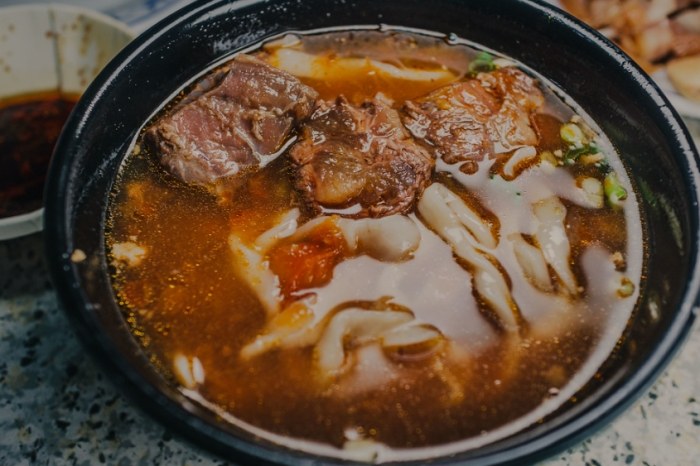 南港牛肉麵