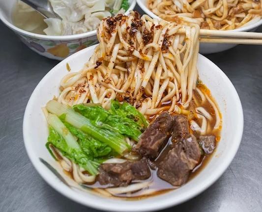 屏東牛肉麵 屏東牛肉麵