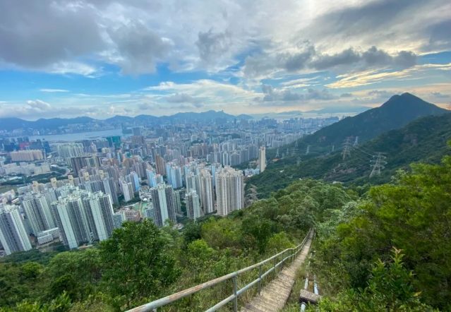 慈雲山 慈雲山