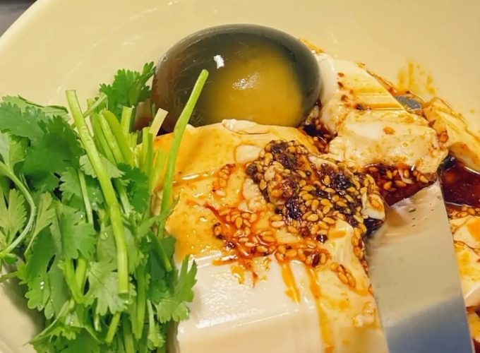 皮蛋豆腐熱量 皮蛋豆腐熱量