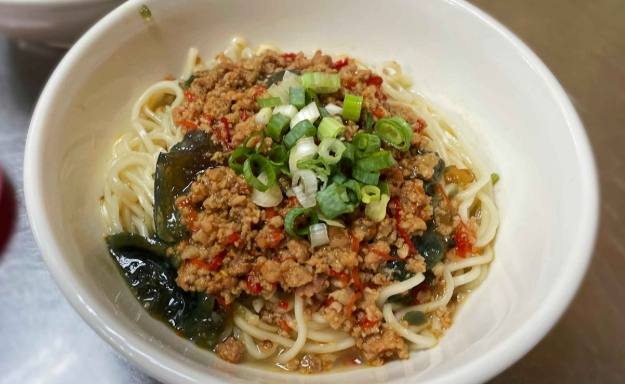 皮蛋肉醬麵 皮蛋肉醬麵