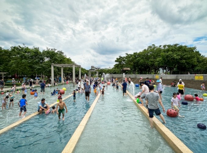陶瓷博物館戲水區 陶瓷博物館戲水區