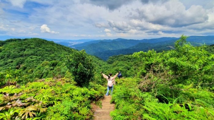 白雞山