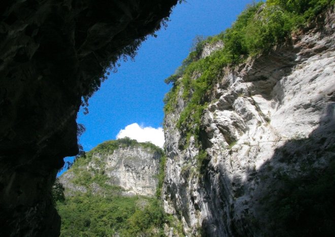 燕子口步道