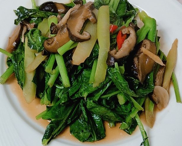 炒香菇